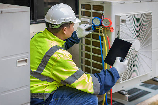 Professional Hvac technician working in Leiters Ford, IN